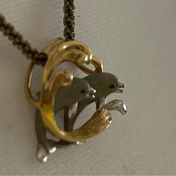 Denny Wong Dolphin pendant 14k with blue diamonds - Picture 2 of 3